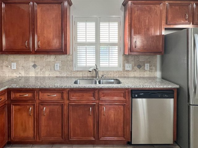 1324 Dennis Street, Houston, TX 77004