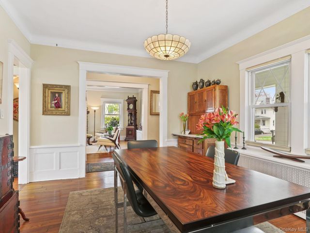 36 Howard Avenue, White Plains, NY 10606