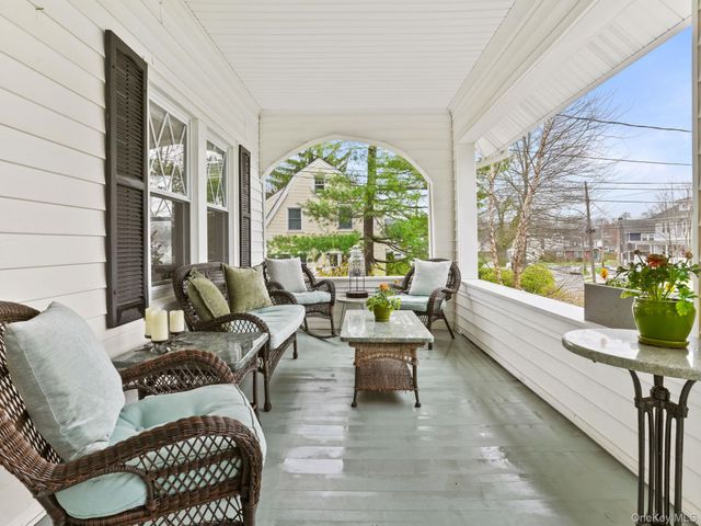 36 Howard Avenue, White Plains, NY 10606