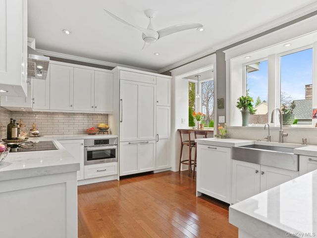 36 Howard Avenue, White Plains, NY 10606