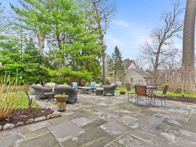 36 Howard Avenue, White Plains, NY 10606