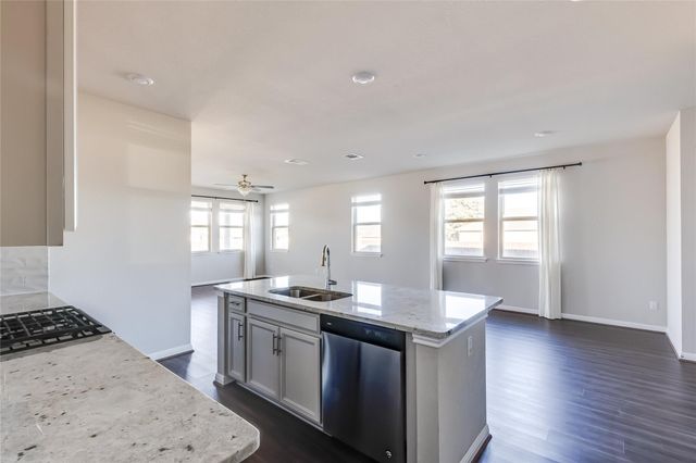 204 Mountain Valley ST, Georgetown, TX 78628