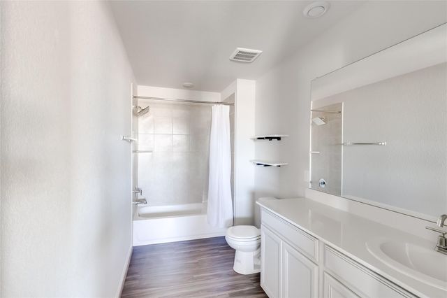 204 Mountain Valley ST, Georgetown, TX 78628