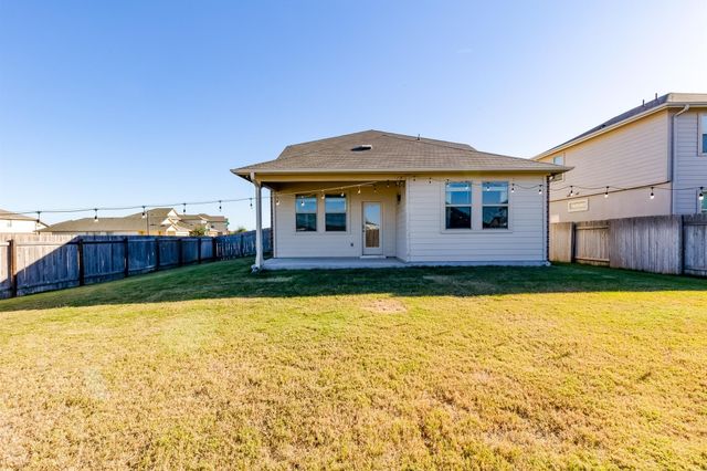 204 Mountain Valley ST, Georgetown, TX 78628