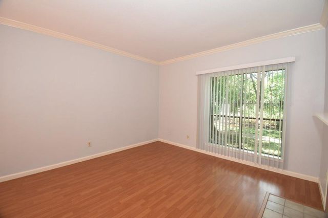 6602 Harbor Town Drive 605, Houston, TX 77036