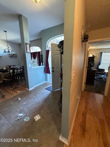 7915 BRISTOL BAY Lane E, Jacksonville, FL 32244