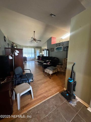 7915 BRISTOL BAY Lane E, Jacksonville, FL 32244