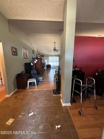 7915 BRISTOL BAY Lane E, Jacksonville, FL 32244