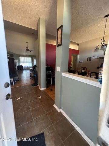 7915 BRISTOL BAY Lane E, Jacksonville, FL 32244