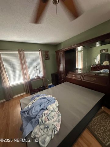 7915 BRISTOL BAY Lane E, Jacksonville, FL 32244