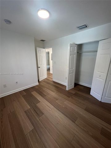 12254 SW 217th St, Miami, FL 33170