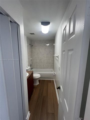 12254 SW 217th St, Miami, FL 33170