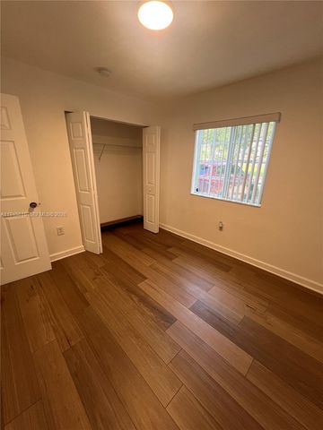 12254 SW 217th St, Miami, FL 33170