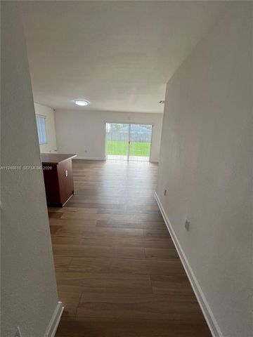 12254 SW 217th St, Miami, FL 33170