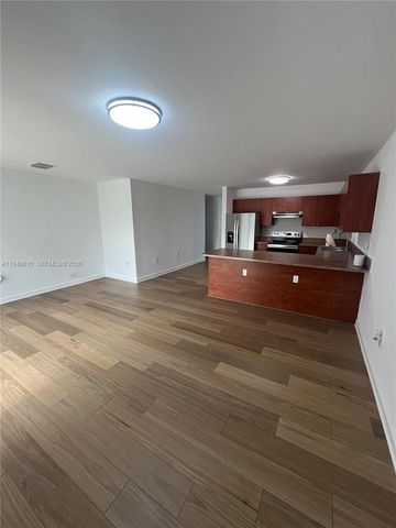 12254 SW 217th St, Miami, FL 33170