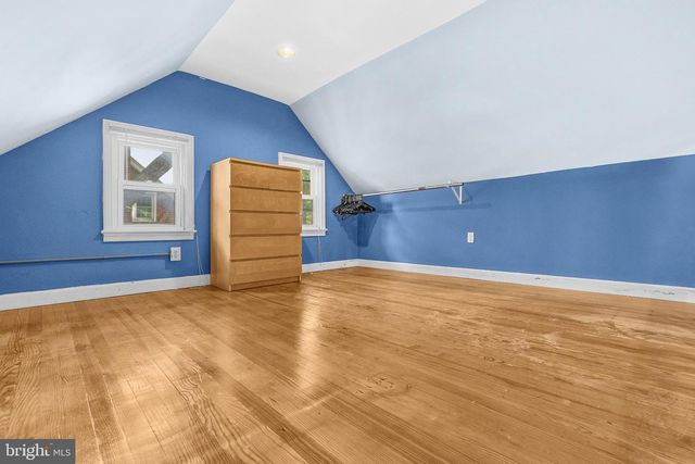 1700 DOUGLAS ST NE, Washington, DC 20018