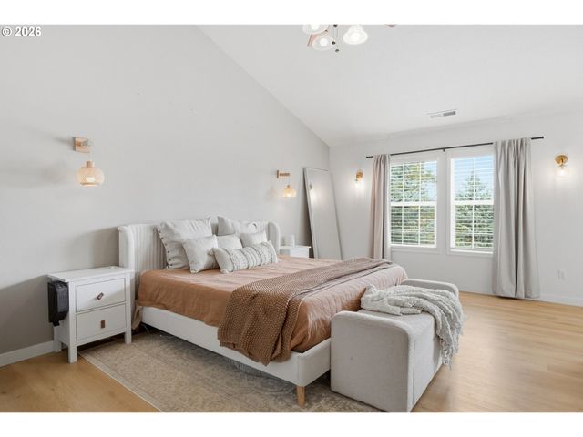 2511 Nw 116TH St, Vancouver, WA 98685