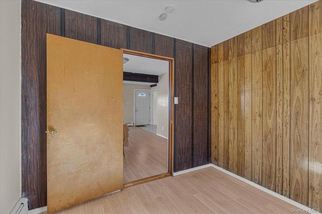 42 E 16th Street, Huntington Station, NY 11746