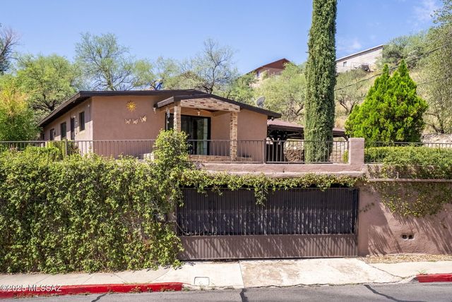 493 W Walnut Street, Nogales, AZ 85621