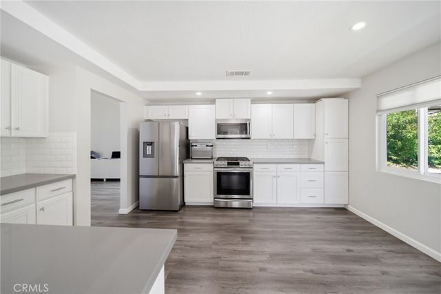 39864 Ranchwood Dr, Murrieta, CA 92563