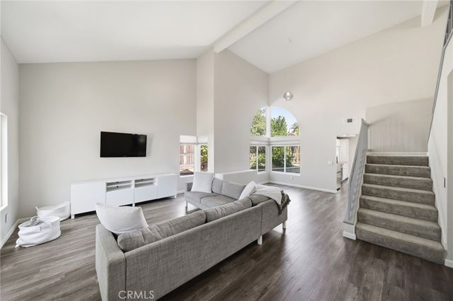 39864 Ranchwood Dr, Murrieta, CA 92563