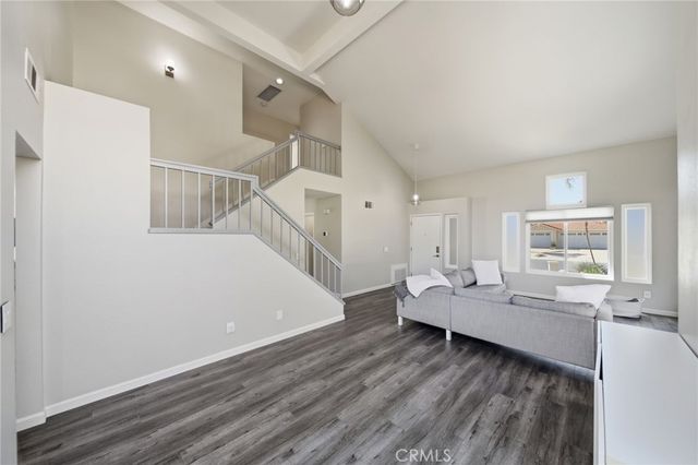 39864 Ranchwood Dr, Murrieta, CA 92563