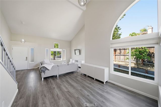 39864 Ranchwood Dr, Murrieta, CA 92563