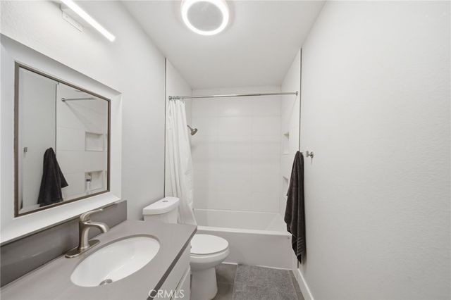 39864 Ranchwood Dr, Murrieta, CA 92563