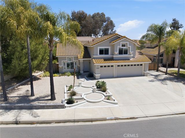 39864 Ranchwood Dr, Murrieta, CA 92563