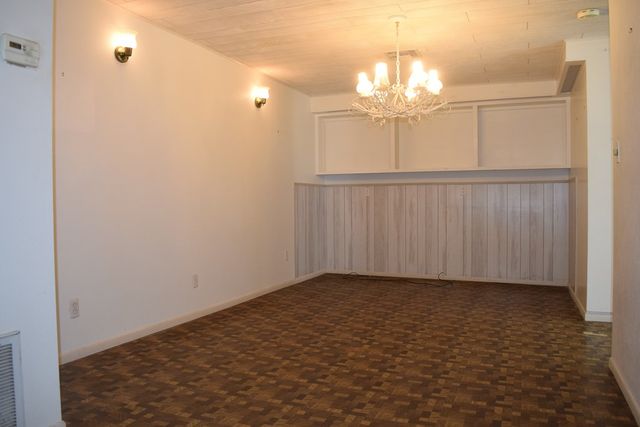 217 S Ball Dr, Kerrville, TX 78028