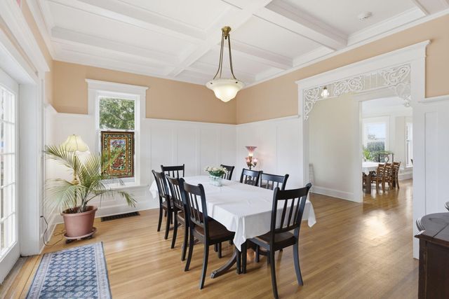 900 E Walnut Street, Springfield, MO 65806