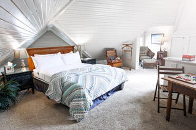 900 E Walnut Street, Springfield, MO 65806