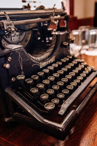 900 E Walnut Street, Springfield, MO 65806