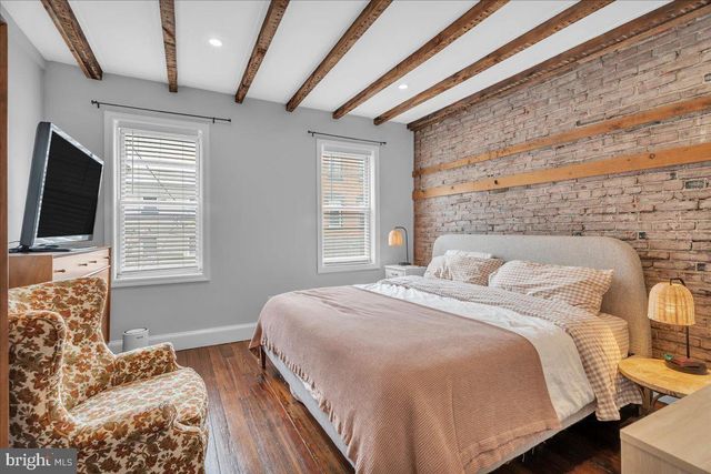 1238 E SUSQUEHANNA AVE, Philadelphia, PA 19125