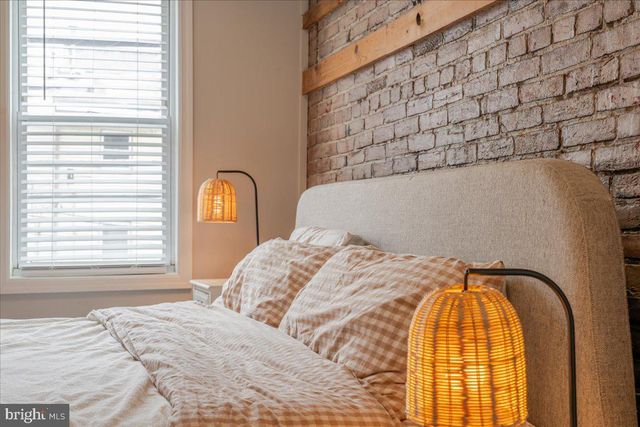 1238 E SUSQUEHANNA AVE, Philadelphia, PA 19125