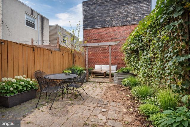 1238 E SUSQUEHANNA AVE, Philadelphia, PA 19125