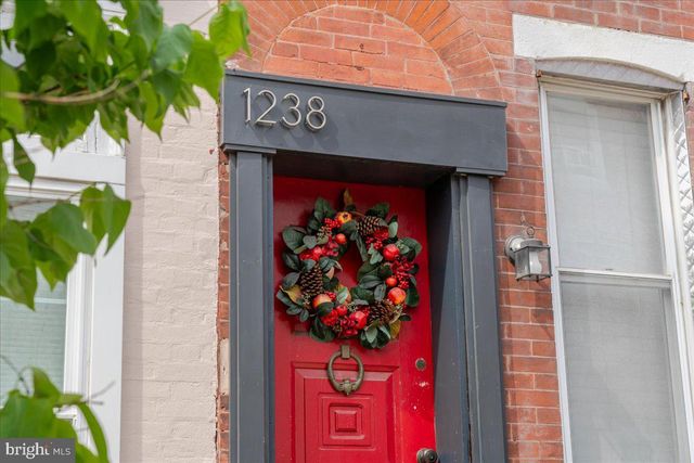 1238 E SUSQUEHANNA AVE, Philadelphia, PA 19125