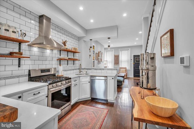 1238 E SUSQUEHANNA AVE, Philadelphia, PA 19125