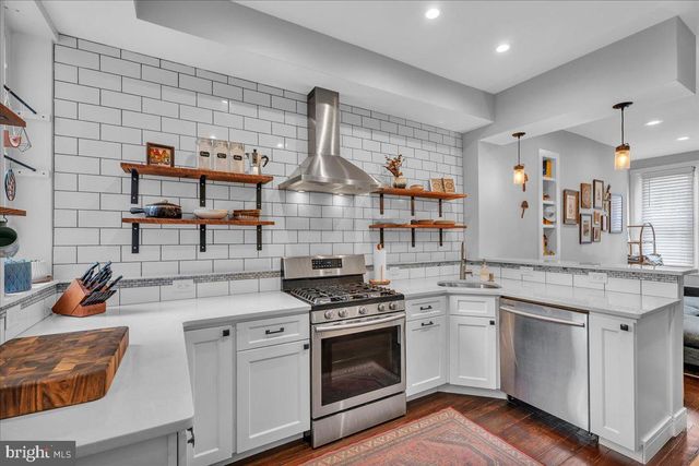 1238 E SUSQUEHANNA AVE, Philadelphia, PA 19125