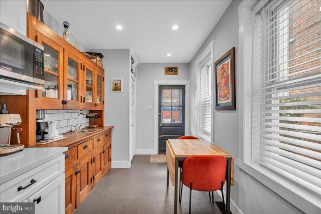 1238 E SUSQUEHANNA AVE, Philadelphia, PA 19125