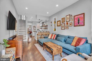 1238 E SUSQUEHANNA AVE, Philadelphia, PA 19125