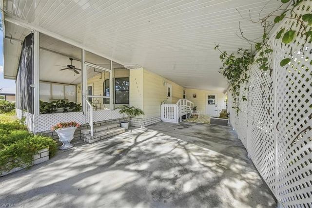 26257 Queen Mary LN, Bonita Springs, FL 34135