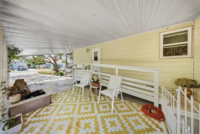 26257 Queen Mary LN, Bonita Springs, FL 34135