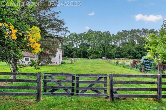 3781 Herd Road, Metamora Township, MI 48455