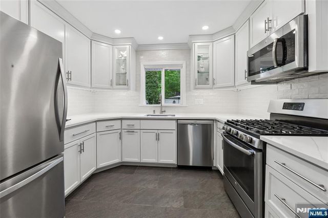 169 W Clinton Avenue, Tenafly, NJ 07670