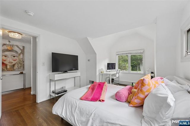 169 W Clinton Avenue, Tenafly, NJ 07670