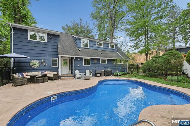 169 W Clinton Avenue, Tenafly, NJ 07670
