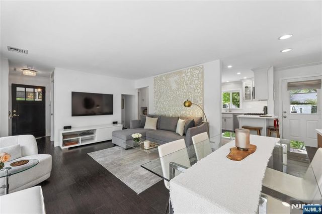169 W Clinton Avenue, Tenafly, NJ 07670