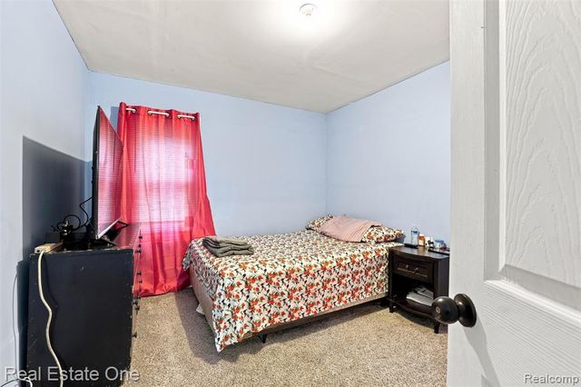 14320 Maiden Street, Detroit, MI 48213