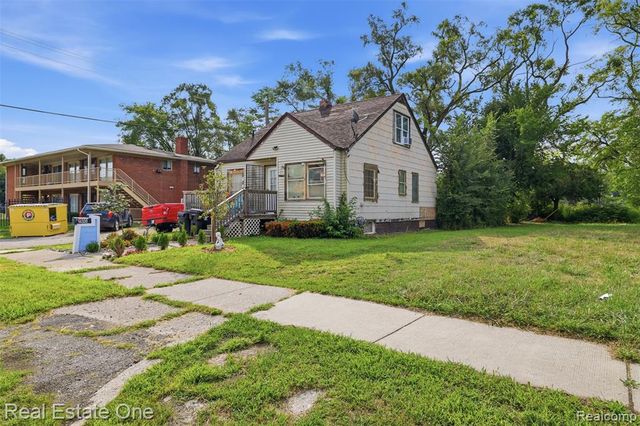 14320 Maiden Street, Detroit, MI 48213